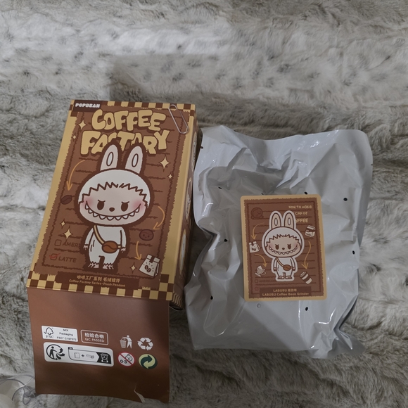 Pop Mart Pop Bean Coffee Factory- Labubu Coffee Bean Grinder Confirmed - Picture 2 of 3